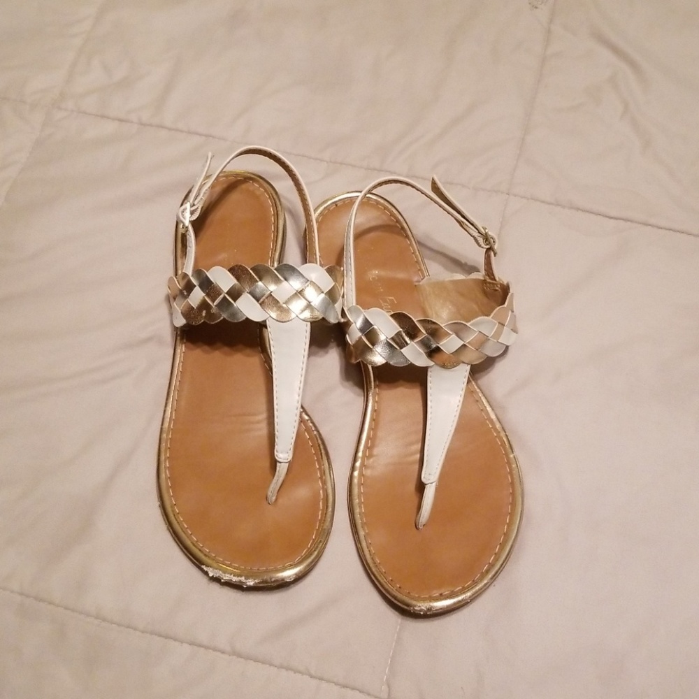 Ladies sandals